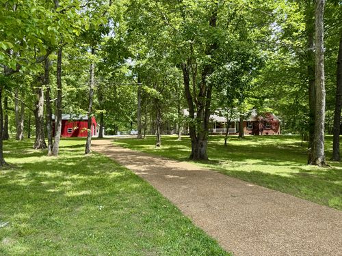 2502 Dobbins Pike, Portland, TN, 37148-5427 | Card Image
