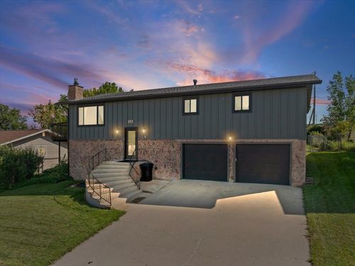 1221 Charles St, Spearfish, SD, 57783-1603 | Card Image