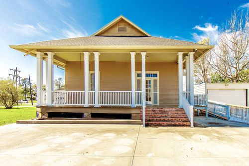 5551 Highway 311, Houma, LA, 70360-2866 | Card Image