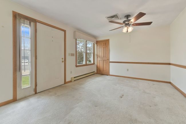 79 Ledgeview Dr, House other with 3 bedrooms, 3 bathrooms and 4 parking in Norwood MA | Image 5