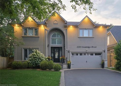 2293 Sovereign St, Oakville, ON, L6L1L5 | Card Image