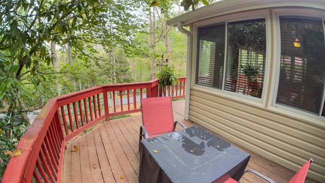 141 Rocky Cir, Home with 3 bedrooms, 2 bathrooms and 2 parking in Blairsville GA | Image 34