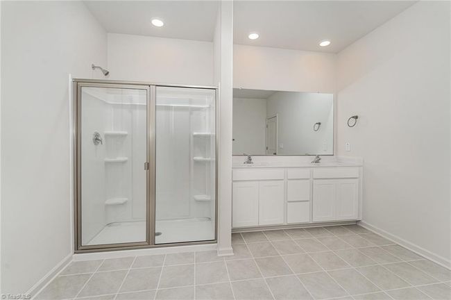 5906 Crossview Dr, House other with 3 bedrooms, 3 bathrooms and null parking in Kernersville NC | Image 17