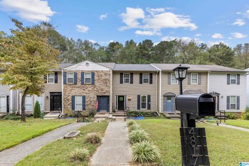 4817 Fulmar Dr, IRONDALE, AL, 35210-3336 | Card Image