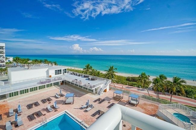 APT-811 - 5401 Collins Ave, Condo with 2 bedrooms, 2 bathrooms and null parking in Miami Beach FL | Image 5