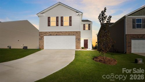 59 Caroline Valley Ln, Hendersonville, NC, 28792-0785 | Card Image
