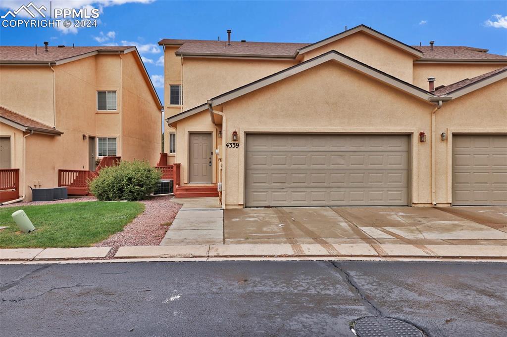 Parque Vista Pt, Colorado Springs, CO 80916