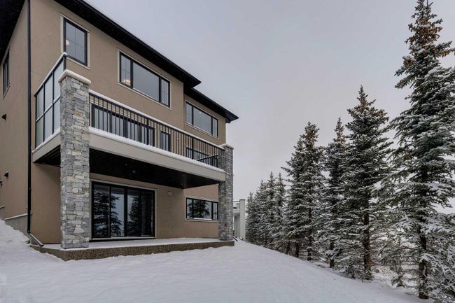468 Discovery Place Sw, Home with 4 bedrooms, 3 bathrooms and 4 parking in Calgary AB | Image 37