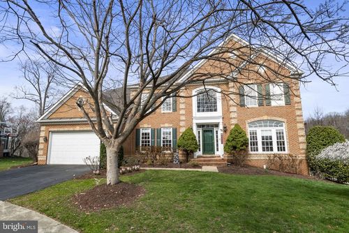 19082 Parallel Bluffs Ct, LEESBURG, VA, 20176-3834 | Card Image