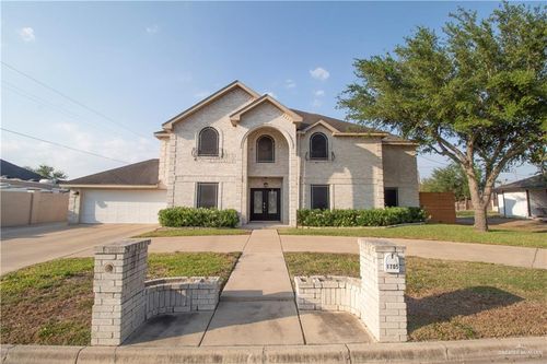 1705 Madero Dr, Edinburg, TX, 78542-5584 | Card Image