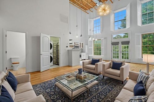 1727 Liberty Ln, Roswell, GA, 30075-7905 | Card Image