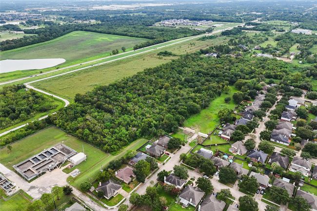 1820 Hillhouse Rd, Home with 0 bedrooms, 0 bathrooms and null parking in Pearland TX | Image 5