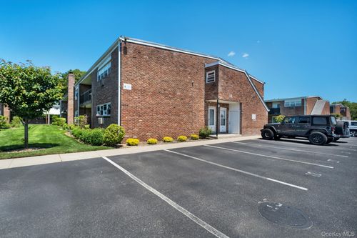 1a-14 Ivy Street, Oyster Bay, NY, 11735 | Card Image