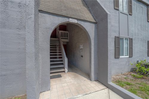 d-4016 Cortez Dr, TAMPA, FL, 33614-1537 | Card Image