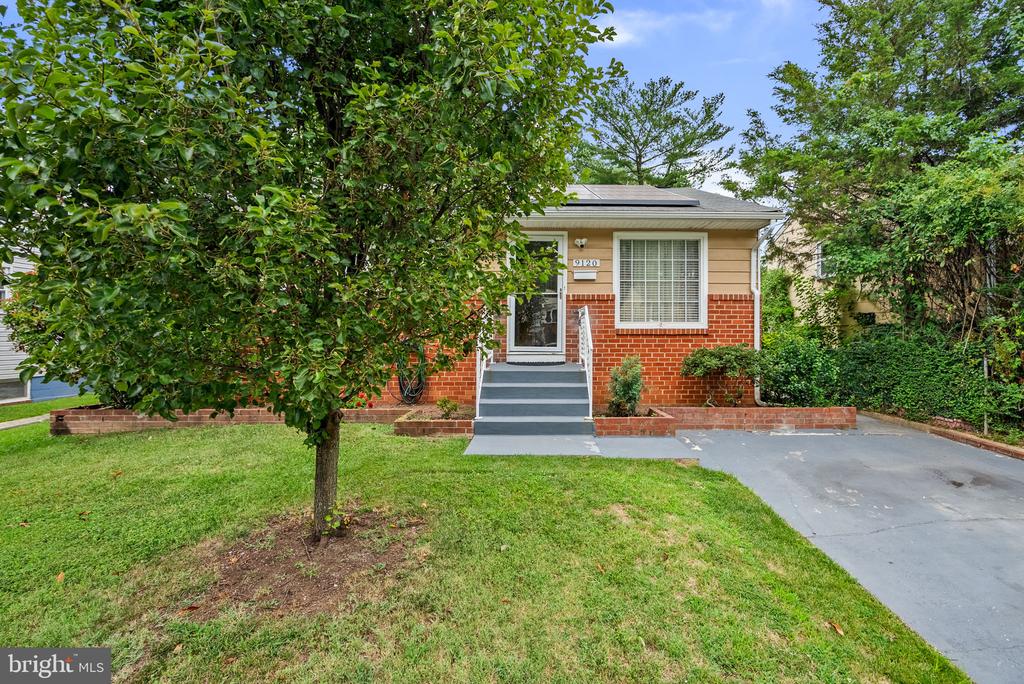 Residential in LANHAM 2