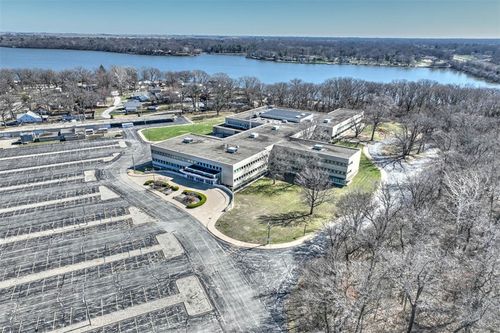 500 S 27th Street, Decatur, IL, 62521 | Card Image