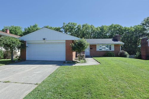4821 Victoria Ave, Middletown, OH, 45044-5410 | Card Image