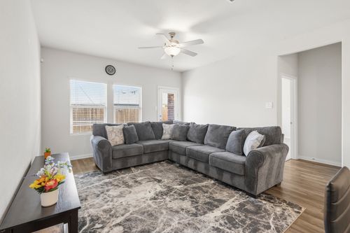 206 Goosewood Dr, McKinney, TX, 75071-4461 | Card Image