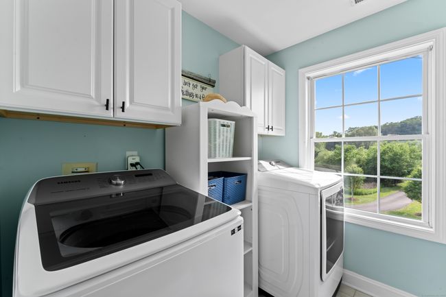 11 Quarry Ridge Road, House other with 4 bedrooms, 4 bathrooms and 6 parking in Newtown CT | Image 28