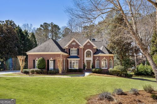 570 Glen Hampton Dr, Milton, GA, 30004-3066 | Card Image