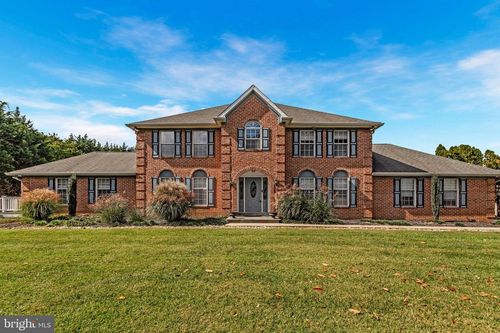 2300 Bermondsey Dr, Mitchellville, MD, 20721-4219 | Card Image