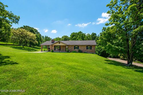 7820 Karen Drive, Jefferson City, MO, 65101 | Card Image