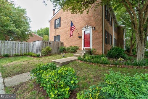 501 S Henry St, ALEXANDRIA, VA, 22314-3919 | Card Image