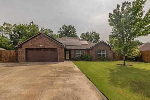2305 Kelly Lynn Pl, Fayetteville, AR, 72701-0496 | Card Image