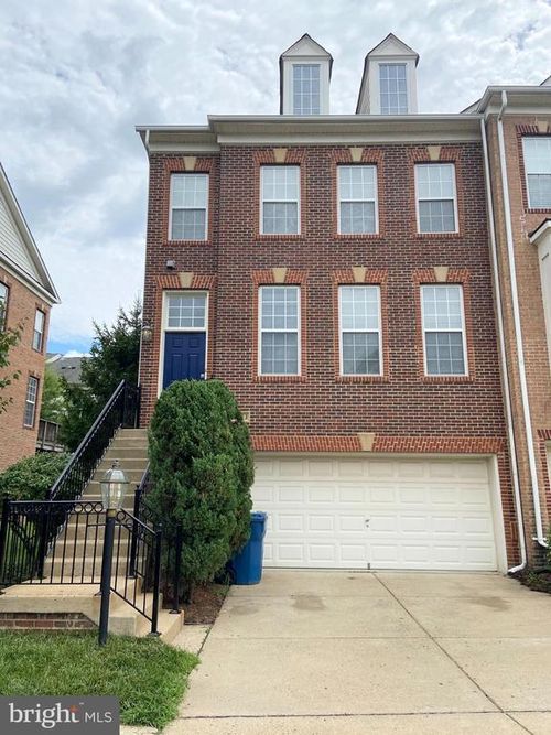 5633 Sheals Ln, CENTREVILLE, VA, 20120-1976 | Card Image