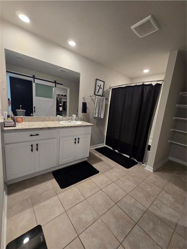 8060 Olde Town Ct, House other with 5 bedrooms, 3 bathrooms and null parking in Alexandria LA | Image 24