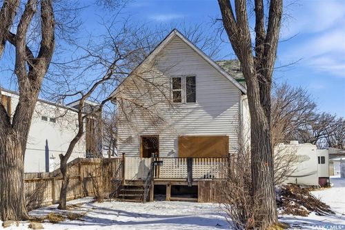 1757 Montreal St, Regina, SK, S4P1K8 | Card Image