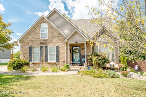 1155 Summit Dr, Shelbyville, KY, 40065-9540 | Card Image