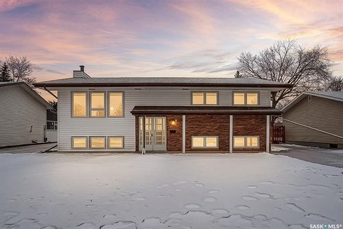 45 Blue Sage Drive, Moose Jaw, SK, S6J1A5 | Card Image