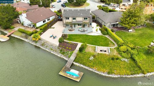 558 Marlin Ct, Redwood City, CA, 94065-1265 | Card Image