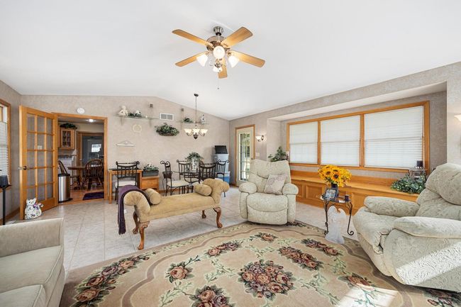 107 E Hickory St, House other with 2 bedrooms, 1 bathrooms and 2 parking in Chatsworth IL | Image 23