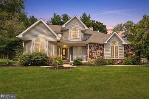 879 Haldeman Rd, SCHWENKSVILLE, PA, 19473-2108 | Card Image