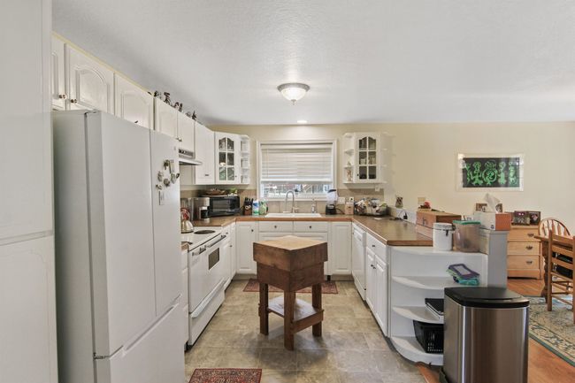20201 E Lincoln Rd, House other with 4 bedrooms, 2 bathrooms and null parking in Otis Orchards WA | Image 12