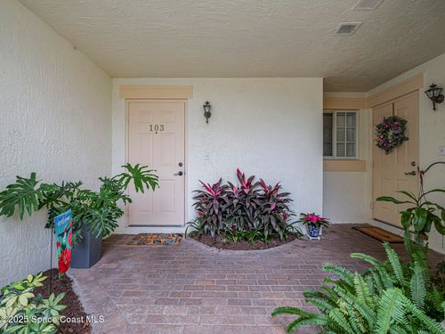 apt-103-536 7th Sq, Vero Beach, FL, 32962-1894 | Card Image