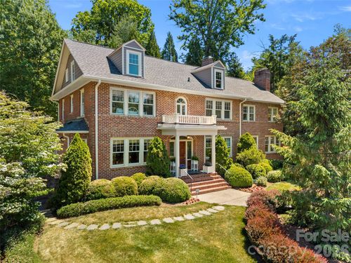 19 Blackwood Rd, Asheville, NC, 28804-2660 | Card Image