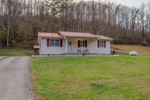 10 Vinewood Ln, Hitchins, KY, 41146-8953 | Card Image