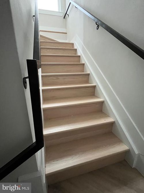 apt-21-2385 Rhode Island Ave Ne, WASHINGTON, DC, 20018-2847 | Card Image