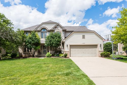 40740 Delta Dr, Northville, MI, 48168-3239 | Card Image