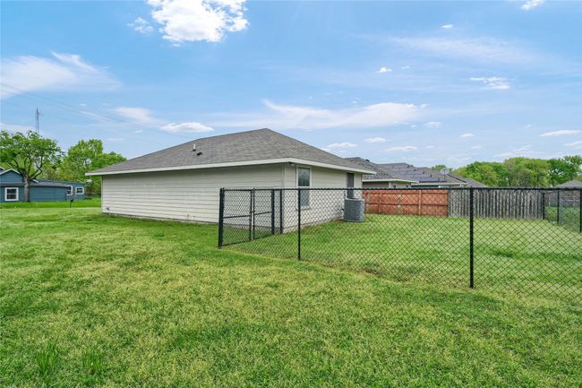 1500 Kennedy St, House other with 3 bedrooms, 2 bathrooms and null parking in Bonham TX | Image 31