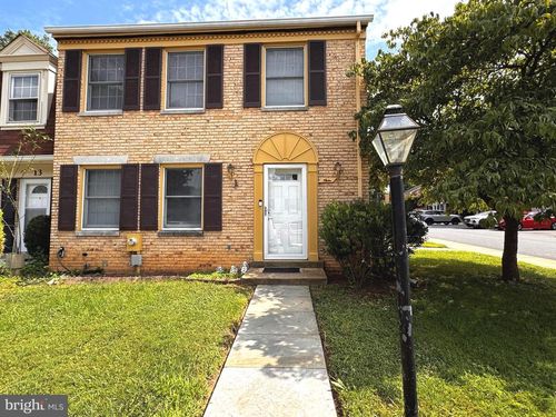 11 Fenceline Dr, GAITHERSBURG, MD, 20878-1925 | Card Image