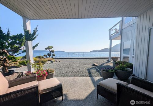 unit-103-2411 Skyline Way, Anacortes, WA, 98221-2971 | Card Image