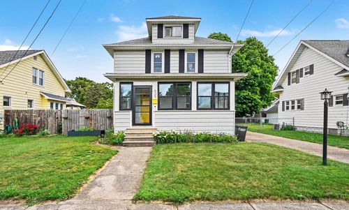 605 N Pleasant St, Jackson, MI, 49202-2505 | Card Image