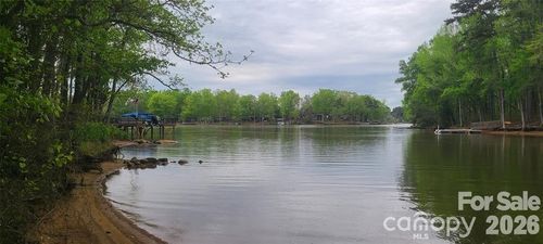 453 Sunset Pointe Dr, Salisbury, NC, 28146-5701 | Card Image