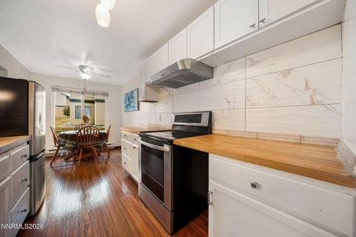 3923 Clear Acre Ln, Reno, NV, 89512-1220 | Card Image