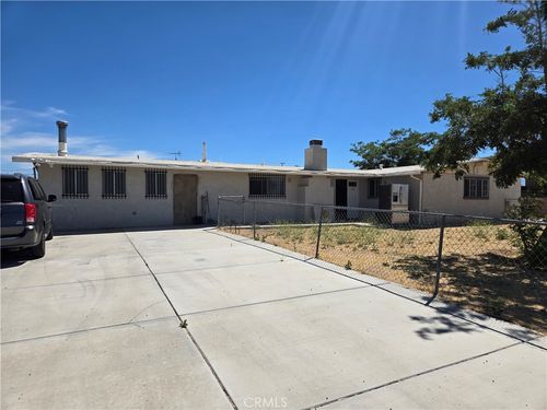 16785 Spruce, Hesperia, CA, 92345 | Card Image