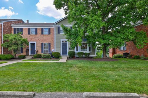 9 Twin Lakes Dr, Fairfield, OH, 45014-5221 | Card Image